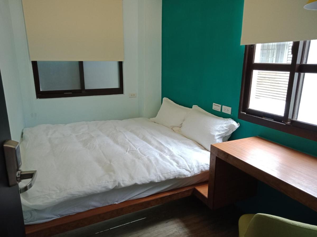 Phoenix Hostel Hualian Zewnętrze zdjęcie