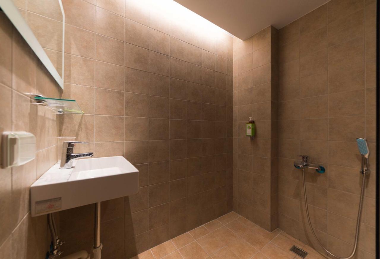 Phoenix Hostel Hualian Zewnętrze zdjęcie